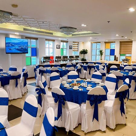 Sonnet Saigon Hotel Хошимин Екстериор снимка
