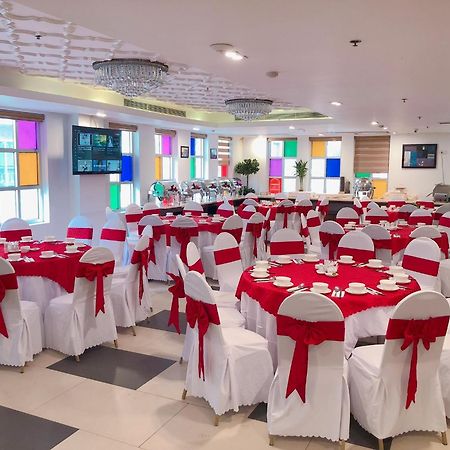 Sonnet Saigon Hotel Хошимин Екстериор снимка