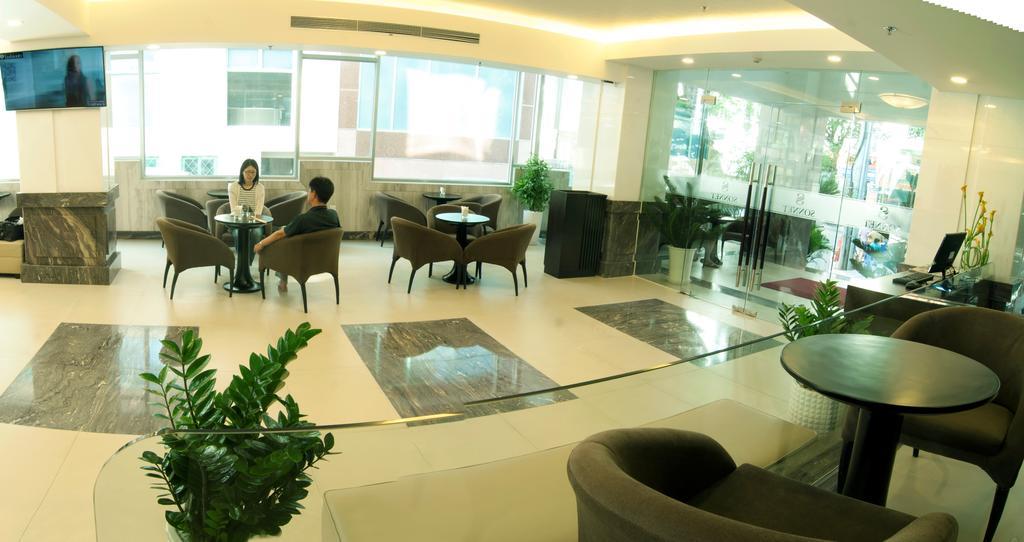 Sonnet Saigon Hotel Хошимин Екстериор снимка