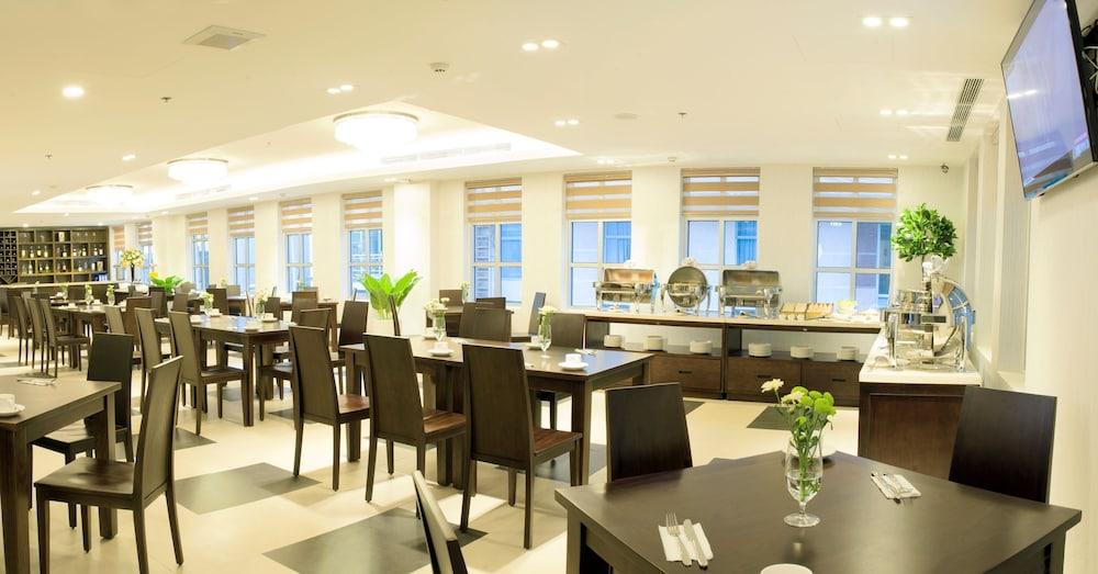 Sonnet Saigon Hotel Хошимин Екстериор снимка