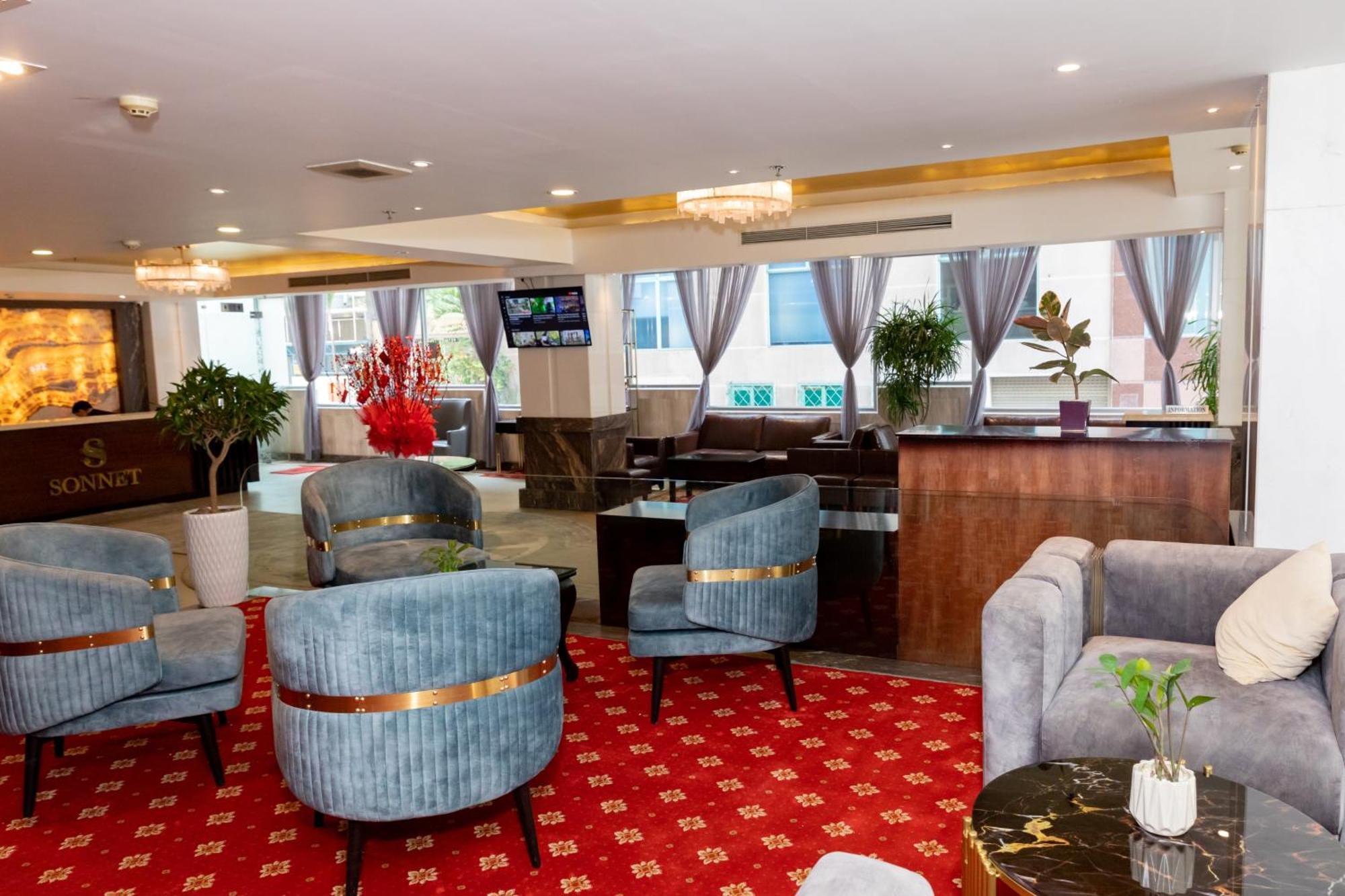 Sonnet Saigon Hotel Хошимин Екстериор снимка