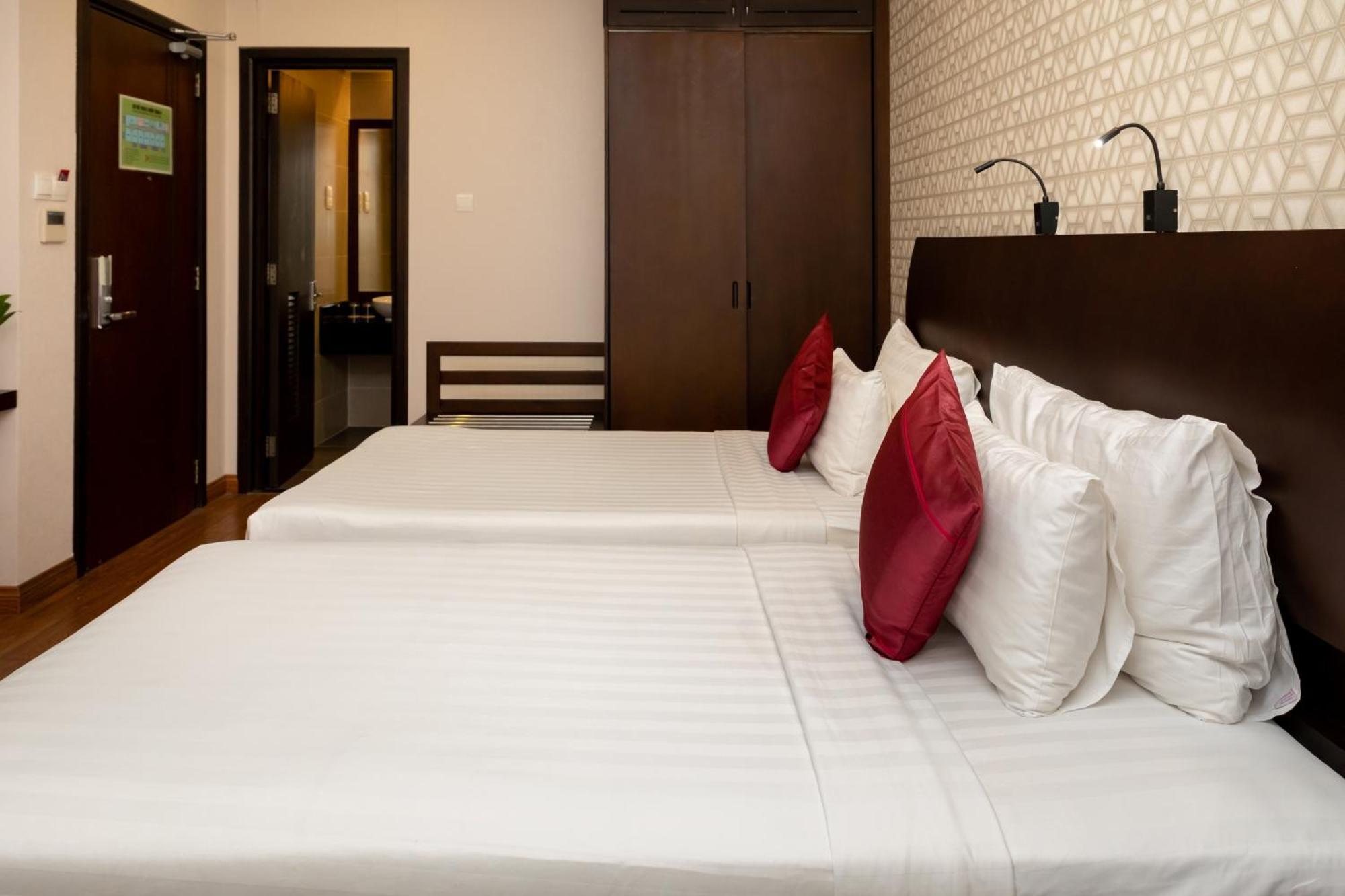 Sonnet Saigon Hotel Хошимин Екстериор снимка