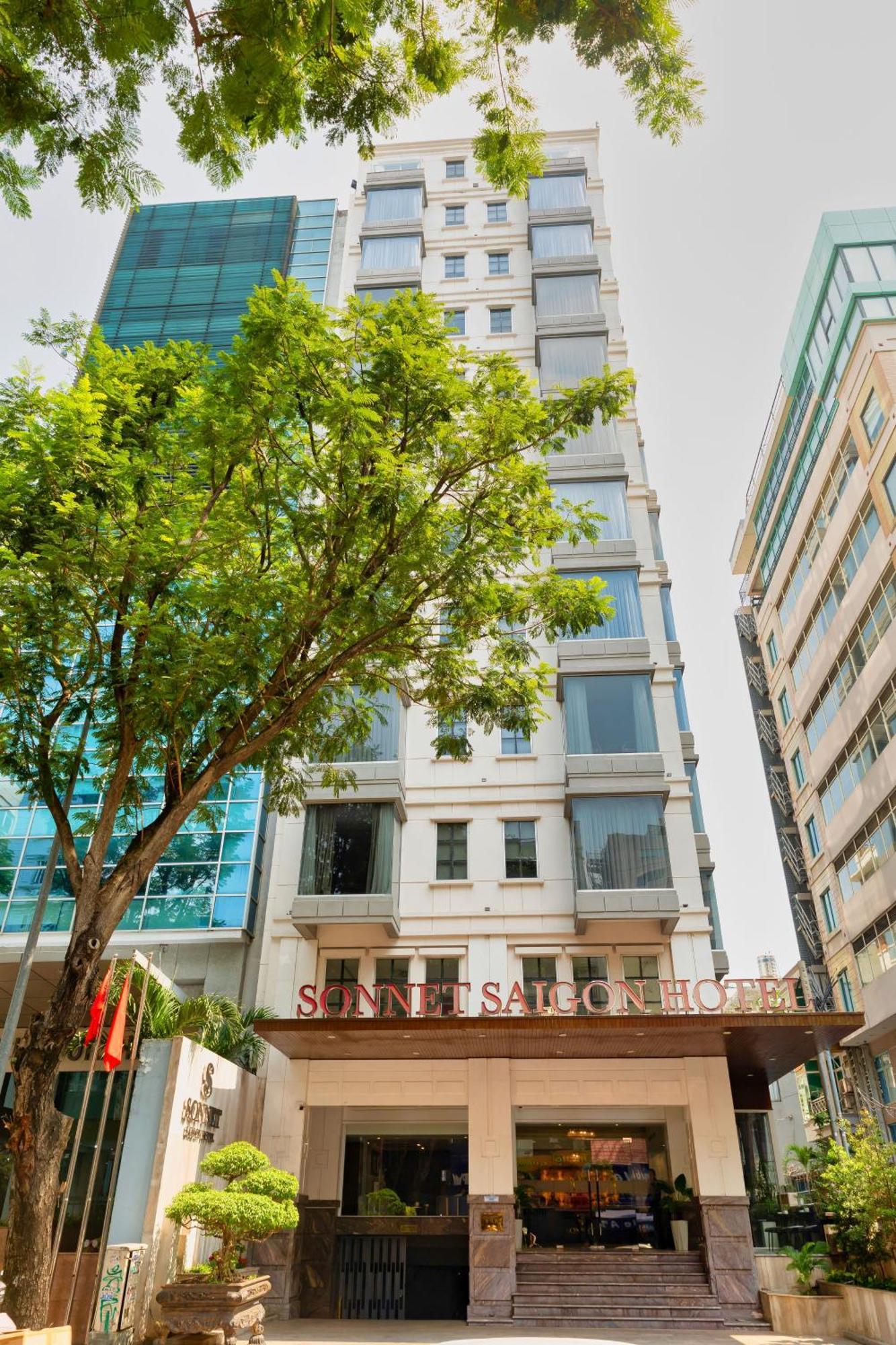 Sonnet Saigon Hotel Хошимин Екстериор снимка